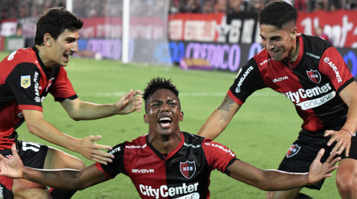 Djorkaeff Reasco anotó su primer gol en Newell’s