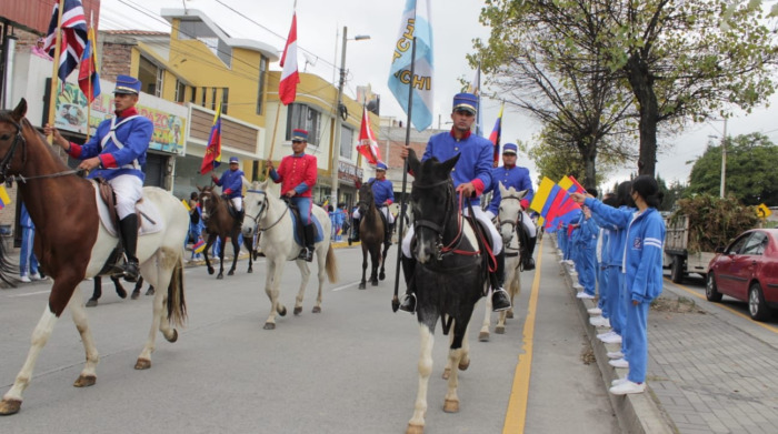 Cabalgata bicentenaria llegó a Riobamba para rememorar la Batalla de Tapi￼