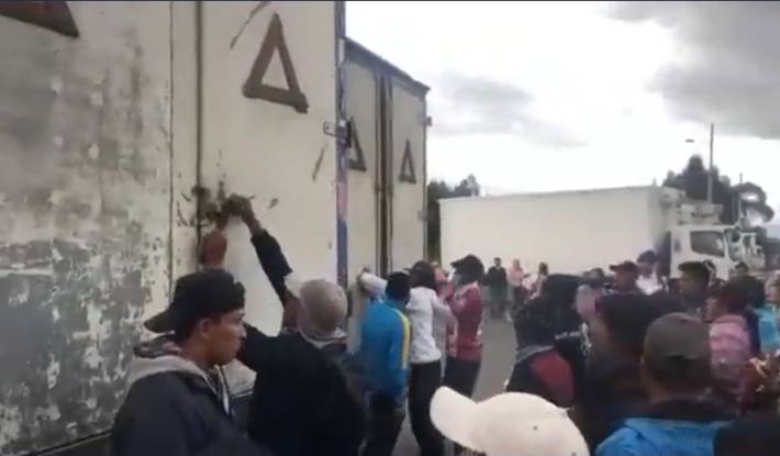 Se reporta robo de carga y llantas ponchadas en  las manifestaciones.