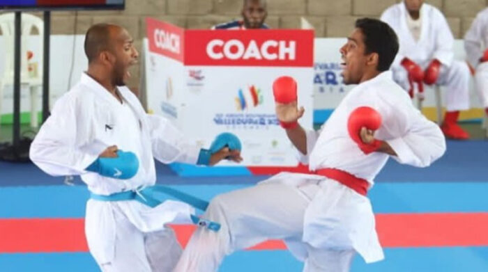 Plata para equipo de karate de Ecuador en Valledupar 2022