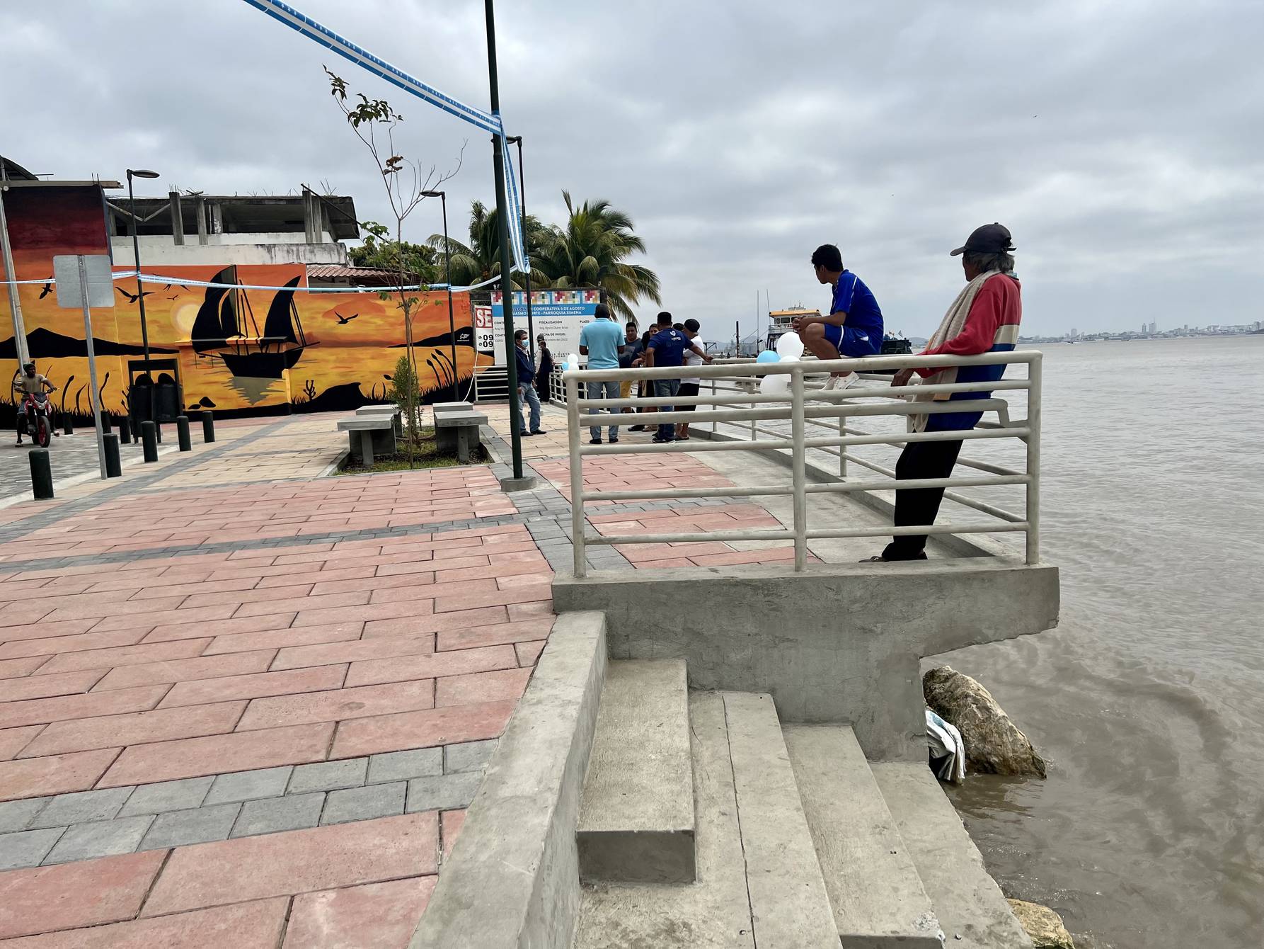 Guasmo norte y sur, dos nuevas obras llegan pedido de los  vecinos para que se incremente la presencia policial en la zona