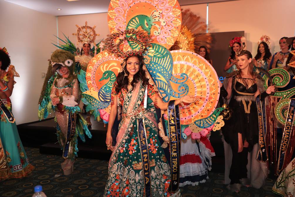 Miss Continentes Unidos 2022: India gana al mejor traje típico