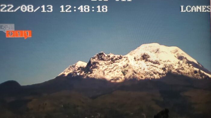 Montañistas cayeron al escalar el Carihuairazo; hay tres fallecidos