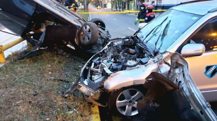 Un choque y un atropello se registraron en la av. 10 de Agosto, en Quito