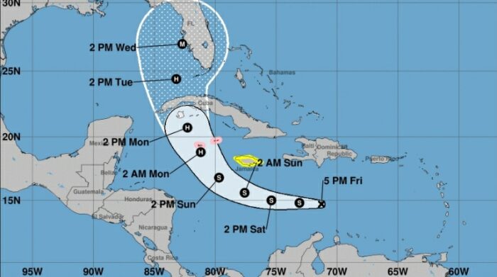 Biden aprueba una declaración de emergencia para la Florida por la tormenta Ian