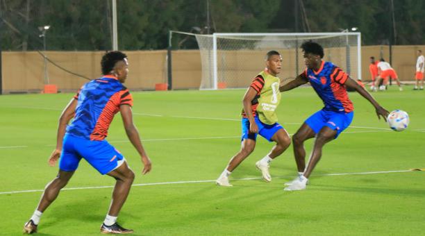 Ecuador antes de debutar en el Mundial