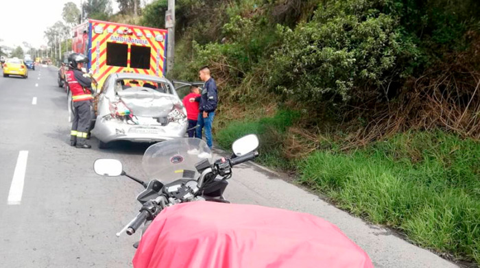 Choque múltiple en la avenida Simón Bolívar deja 14 heridos