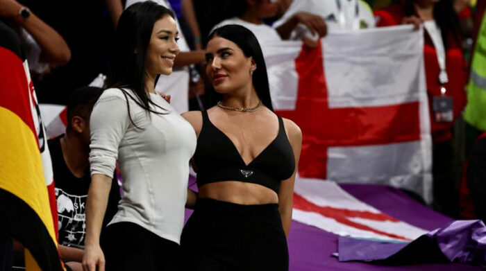 Sí hay mujeres que usan ropa con escotes en Mundial de Qatar