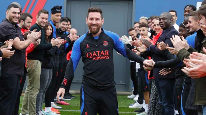 Lionel Messi ya entrena con el PSG en medio de una gran bienvenida