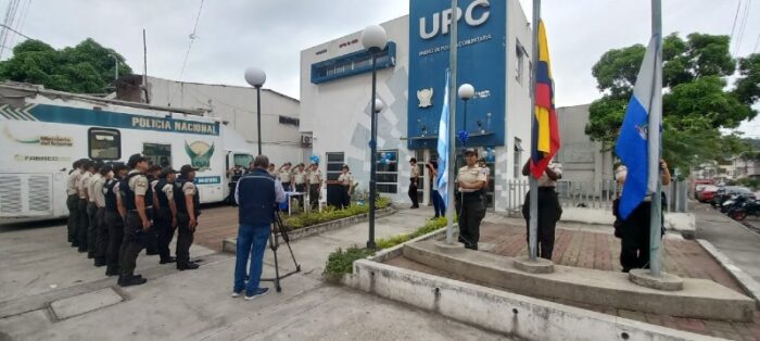 Policía rehabilitó UPC en el suburbio de Guayaquil que sufrió atentado hace tres meses