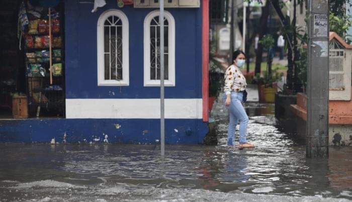 Aunque el (Inamhi) había pronosticado lluvias  en Guayaquil, la realidad fue diferente en algunos sectores de la ciudad.