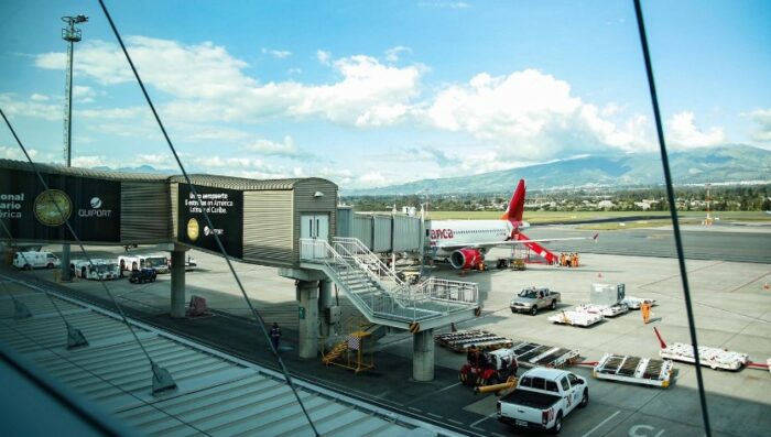 Vuelo directo Quito – Medellín se inauguró este 26 de marzo del 2023