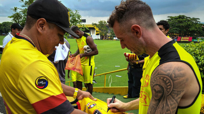 Damián Díaz habló sobre cinta de capitán del Barcelona SC