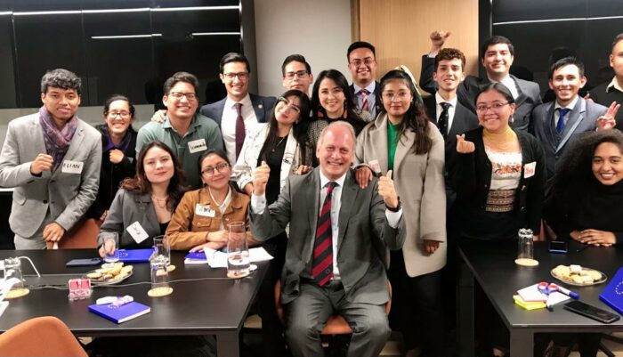 Unión Europea selecciona a 22 jóvenes en Ecuador como asesores