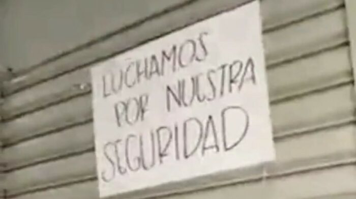 Guayaquil registra locales cerrados y marcha a causa de inseguridad