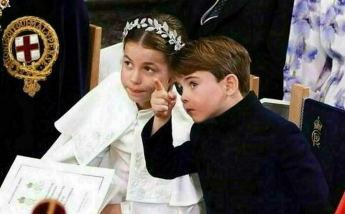 El príncipe Louis y la princesa Charlotte dan el toque dulce a la coronación del Rey