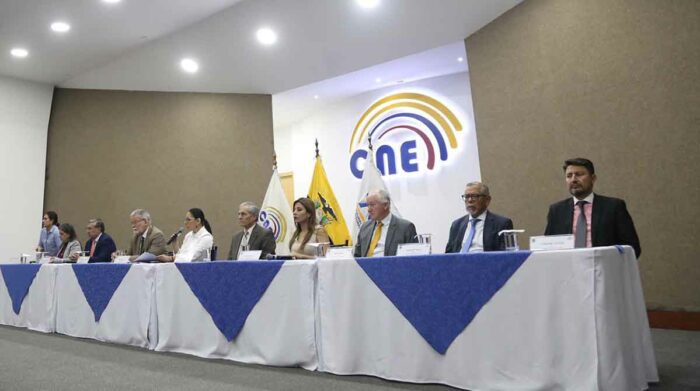 Tres claves a tomar en cuenta en el proceso electoral anticipado de Ecuador