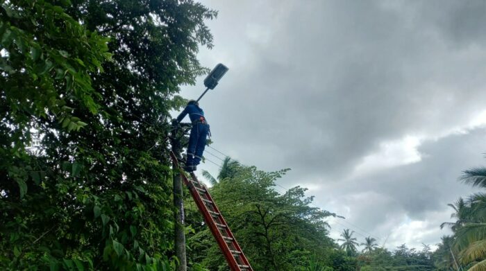 Norte de Guayaquil amanece sin energía eléctrica