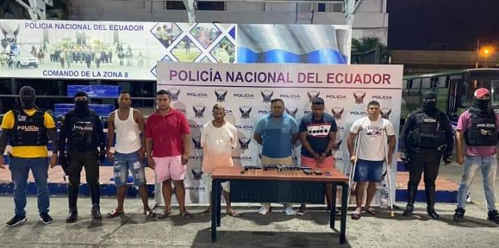 Operaciones de inteligencia, la Policía Nacional ejecutó al noroeste de Guayaquil la operación “Cruzada por la Seguridad LXXVI”