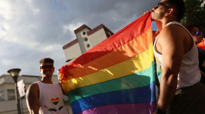 Familias, colectivos y grupos de ‘amigxs’ se congregaron en la marcha del Orgullo Quito 2023