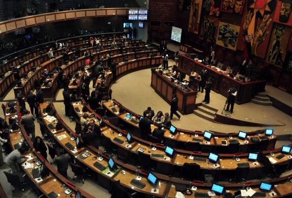 Este lunes el pleno de la Asamblea sesionará por los juicios políticos del periodo anterior