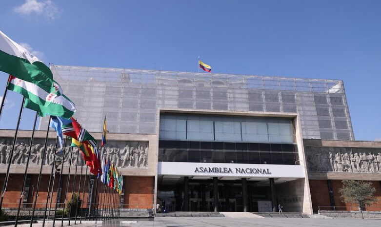 La Asamblea Nacional retoma actividades y aborda el conflicto entre Ecuador y México