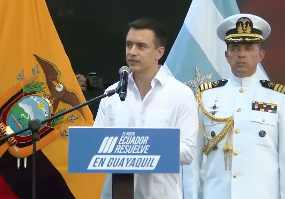 Presidente Daniel Noboa homenajeó a Guayaquil en sus Fiestas