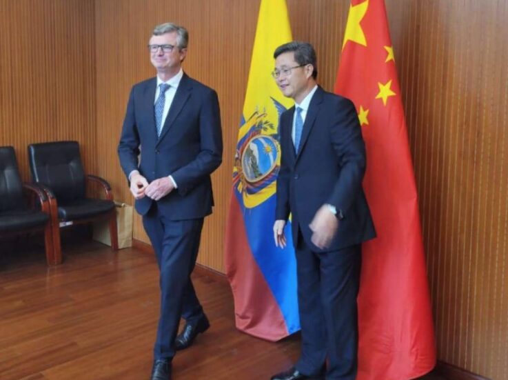 Ministro de Economía impulsa inversiones en energía y seguridad ciudadana en China