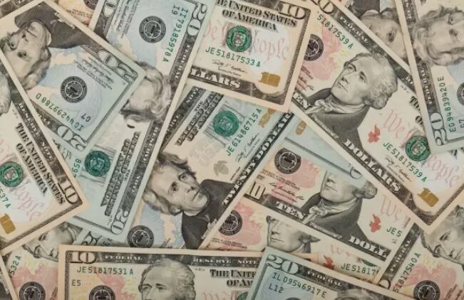 USD 4.484 millones entregados a los gobiernos autónomos