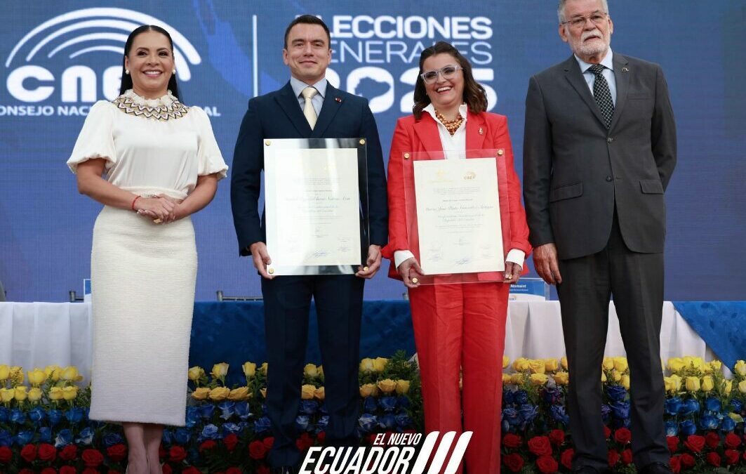Daniel Noboa y María José Pinto, presidente y vicepresidenta, recibieron sus credenciales