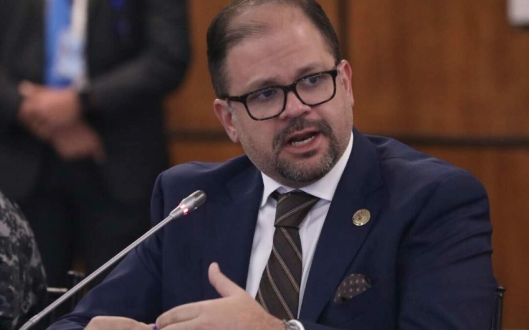 Ministro Reimberg sobre juzgar a menores como adultos: «Como no hay penas que les afecten, las bandas se están beneficiando”