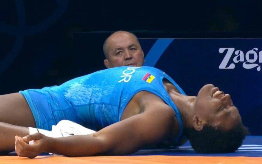 ¡Orgullo tricolor! Génesis Reasco es campeona mundial de lucha libre
