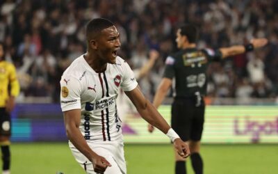 Liga de Quito goleó a Barcelona SC y escaló al segundo lugar de la LigaPro