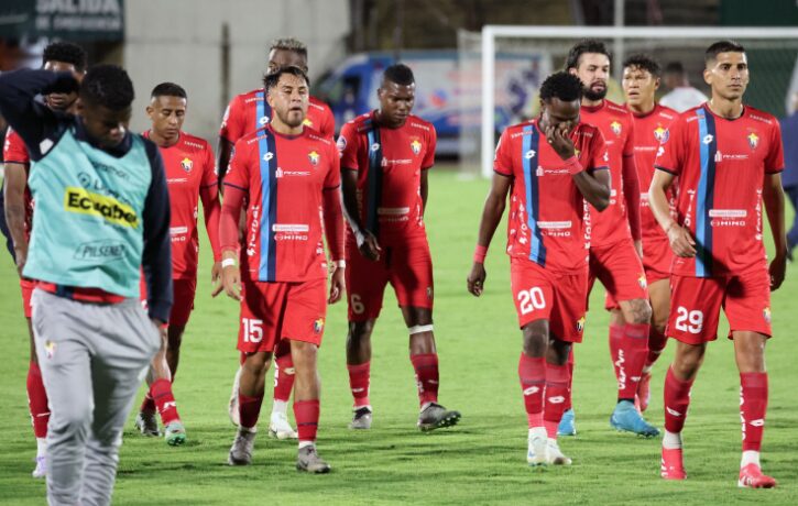 FEF aclara que El Nacional no está impedido de jugar y que no ha descendido