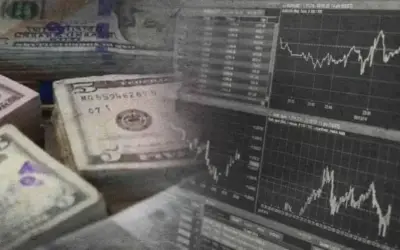 El riesgo país de Ecuador cae a 446 puntos, su nivel más bajo en ocho años