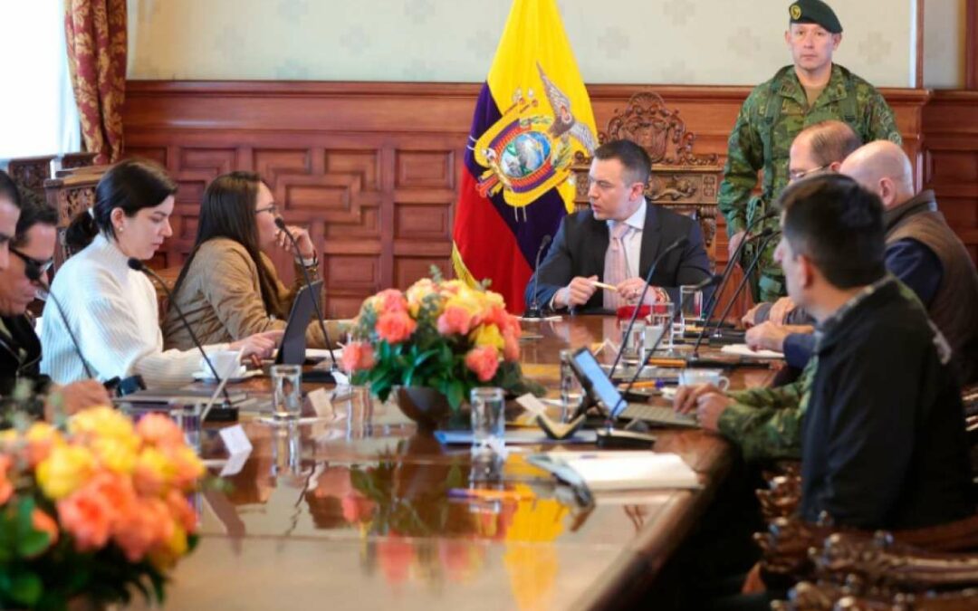 Presidente Noboa encabeza Consejo de Seguridad en Carondelet