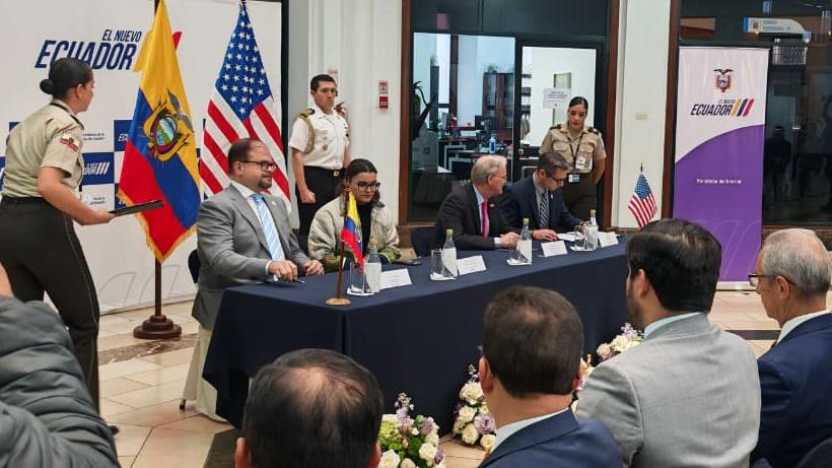 El FBI ayudará a identificar rutas de lavado de activos en Ecuador