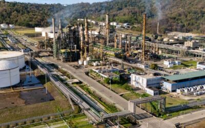 Refinería de Esmeraldas retoma operaciones