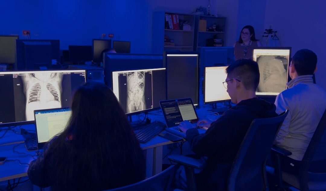 Gobierno del presidente Noboa fortalece la precisión del Área de Imágenes del Hospital IESS con la implementación del “Cuarto Azul”