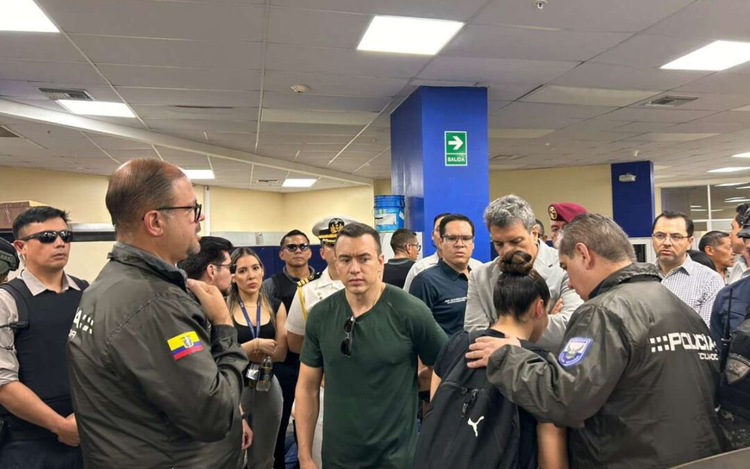 Allanan oficinas de CNEL en varias provincias