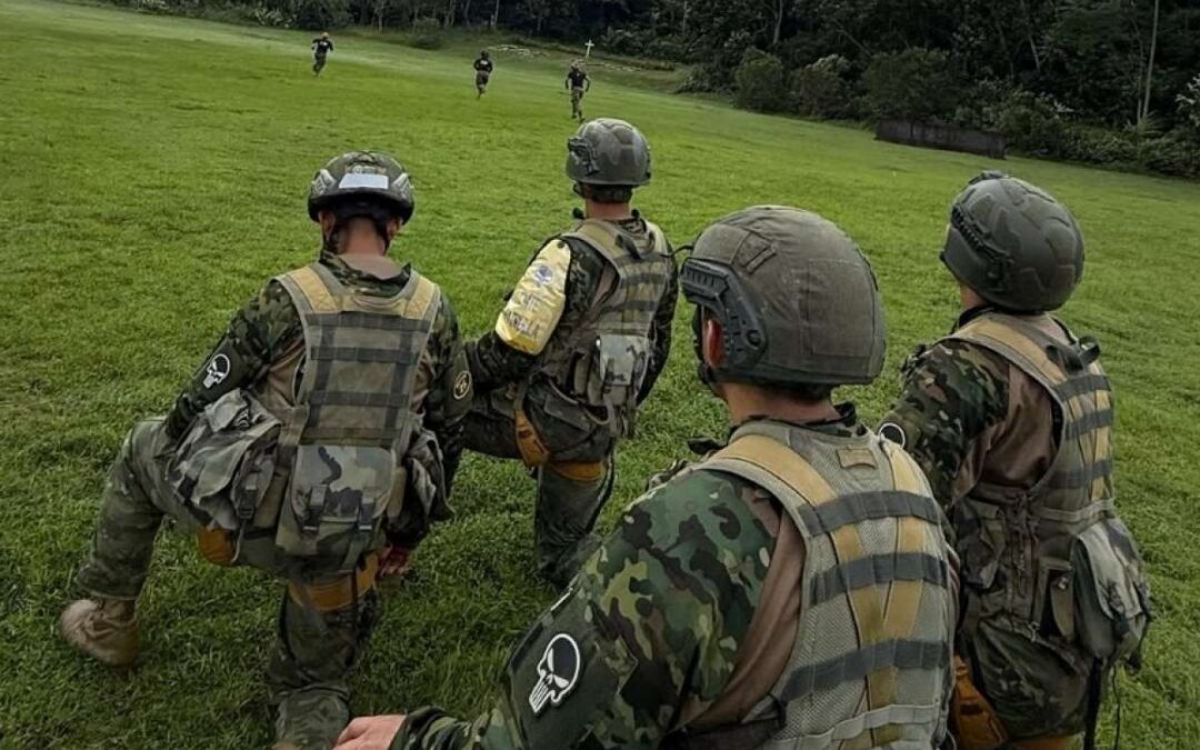 Noboa decreta cooperación internacional para enfrentar el conflicto armado interno en Ecuador