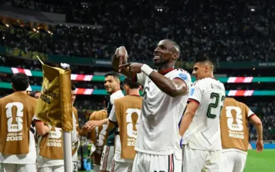 México cerró la fase de grupos como líder