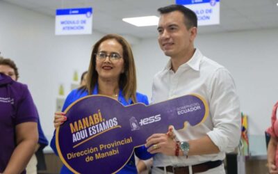 Presidente Noboa entrega nueva sede provincial del IESS en Manabí