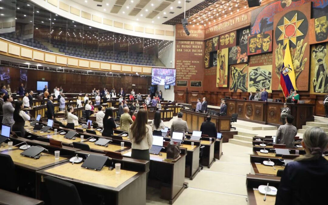 Asamblea Nacional posesionará a vocales suplentes del CPCCS y debatirá la Ley de Extradición