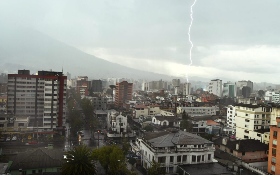 El Inamhi prevé lluvias y tormentas eléctricas en cinco provincias para este fin de semana