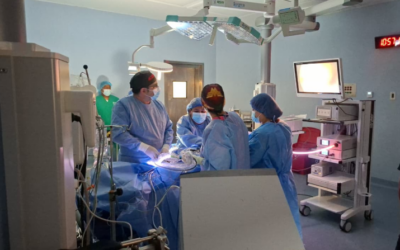 Gobierno del Presidente Noboa potencia las cirugías laparoscópicas ginecológicas con tecnología de alta precisión en el Hospital IESS Los Ceibos