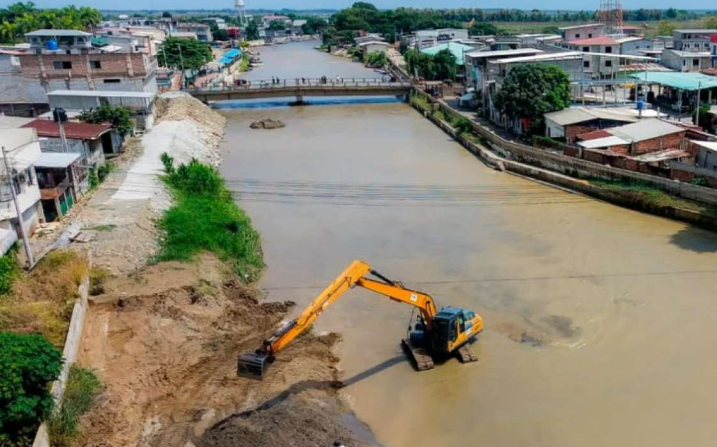 Ecuador cuenta con 63.503 kits para atender a más de 250.000 personas ante El Niño